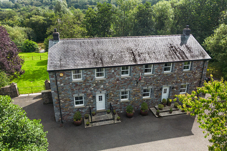 Dan yr Ogof